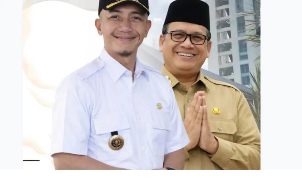 Bupati Lebak, Moch. Hasbi Jayabaya dan Wakil Bupati Amir Hamzah. (@protokollebak)  