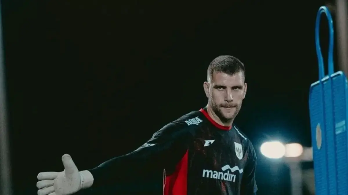 Kiper Timnas Indonesia Maarten Paes. (Dok. Timnas)