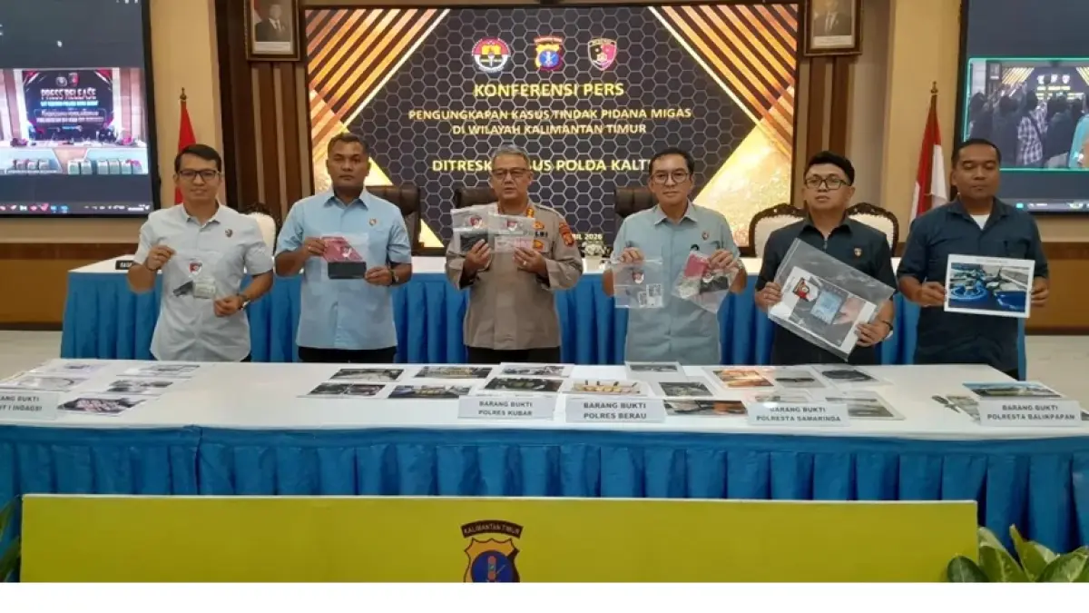 Polda Kaltim mengungkap praktik penyalahgunaan bahan bakar minyak (BBM) bersubsidi yang diduga dilakukan secara terstruktur, Selasa (7/4/2026). (arif fadillah )

