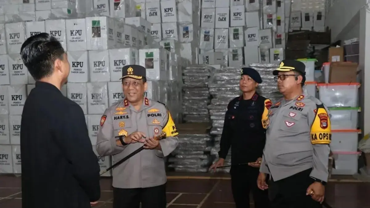PEMILU: Pemantauan kotak suara saat pemilu di Tarakan tahun 2024 lalu. AGUS DIAN ZAKARIA/RADAR TARAKAN
