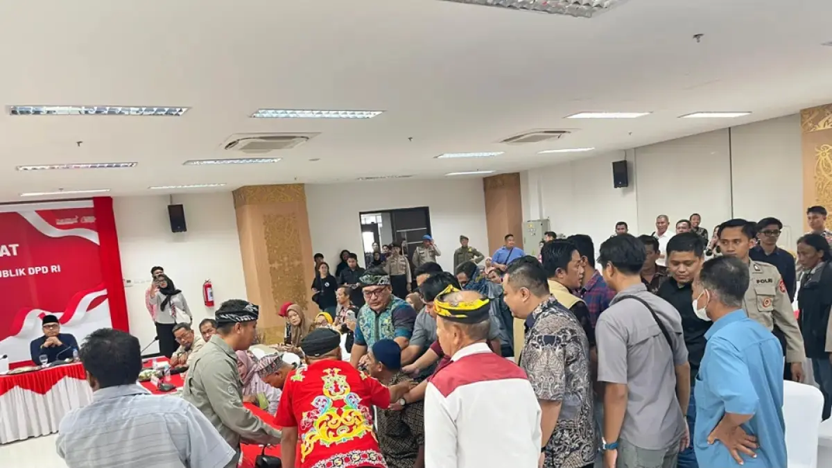 Sempat ricuh, RDP antara DPD RI, Pemprov Kaltara, Pemkab Bulungan, serta warga terdampak kawasan industri berlangsung alot. (FAISAL/HRK)