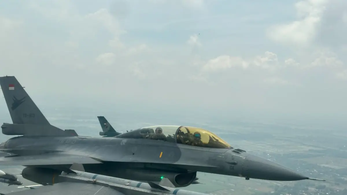 Pesawat tempur TNI AU.