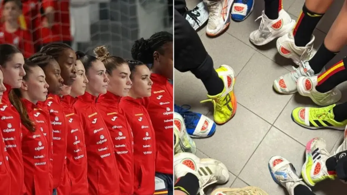 Tim bola tangan Spanyol dan sepatu yang mereka kenakan bergambar potongan semangka, melambangkan dukungan ke Palestina.
