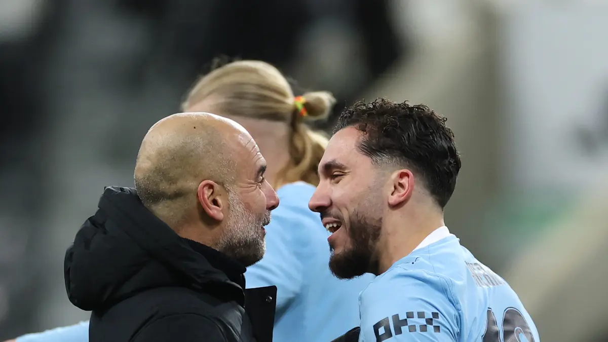 Guardiola dan Rayan Cherki.