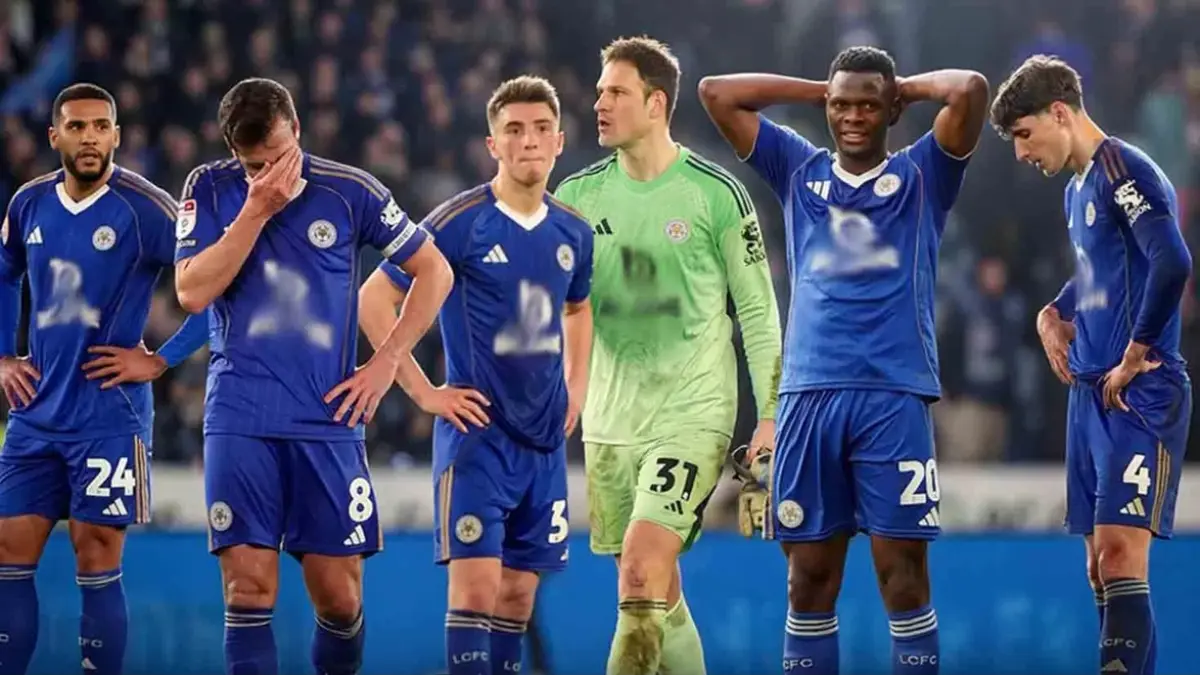 Sempat membuat kejutan dengan menjadi juara 10 tahun lalu, kini Leiicester City harus bermain di League One. (ipanbarsaybee)