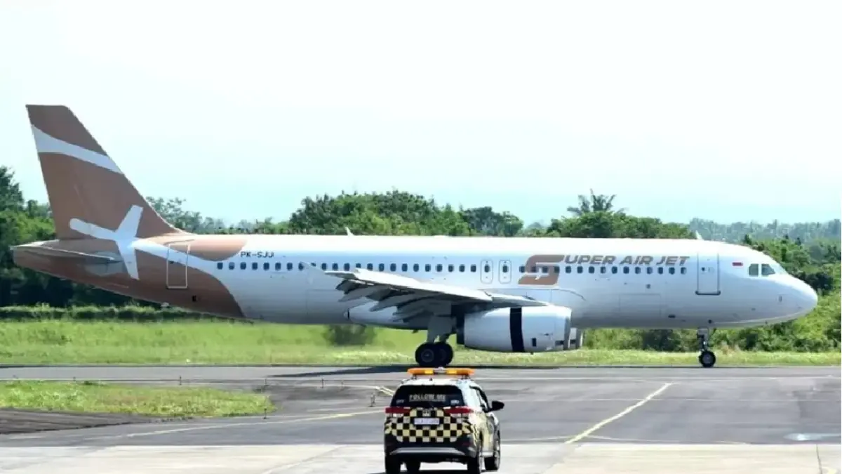 Ilustrasi pesawat Super Air Jet