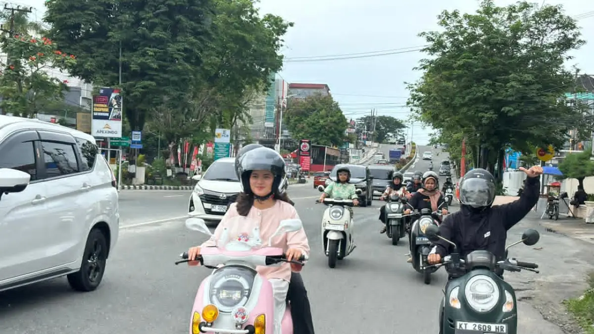  Memberikan kemudahan dan keuntungan bagi masyarakat yang ingin memiliki sepeda motor Honda, Astra Motor Kaltim 1 menghadirkan program promo spesial bertajuk “MESRA – Mei Special Promo Honda” selama periode Mei 2026. 