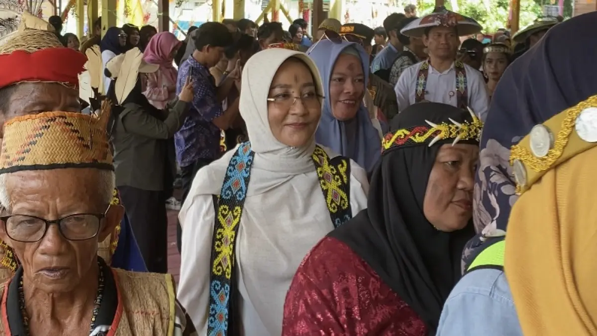 Sri Juniarsih Mas. KPG