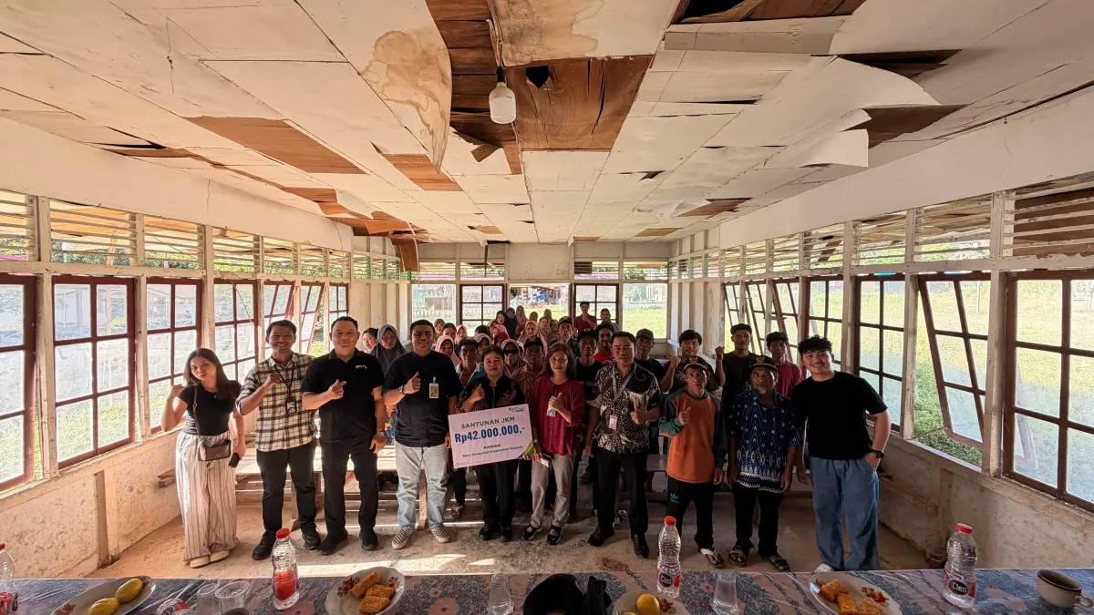 BPJS Ketenagakerjaan bersama Pemerintah Desa Semuntai melaksanakan kegiatan sosialisasi manfaat program BPJS Ketenagakerjaan sekaligus penyerahan santunan Jaminan Kematian kepada ahli waris. 