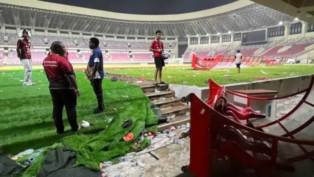 Pasca kerusuhan di Stadion Lukas Enembe.

