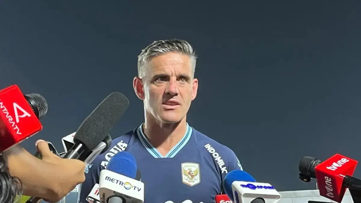 John Herdman di Stadion Madya, Jakarta. (FOTO: Andika Rachmansyah/JawaPos.com)
