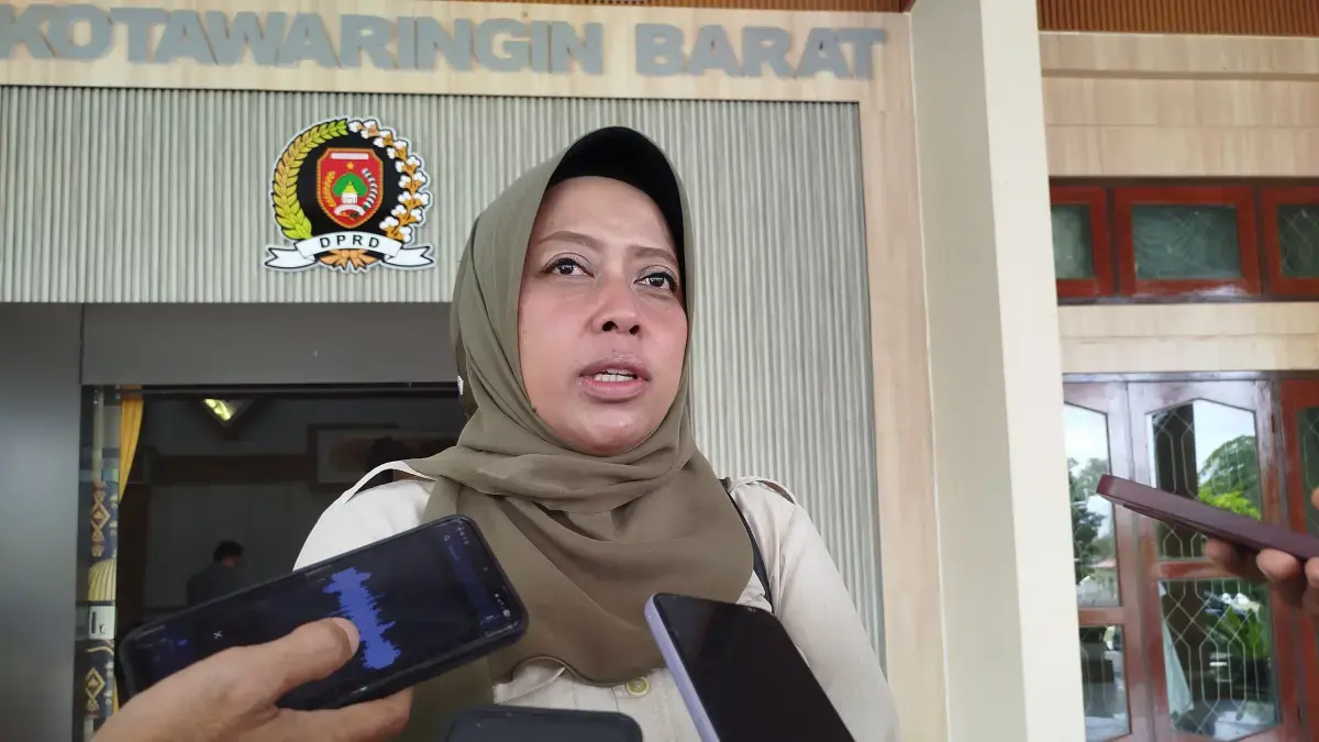 Wakil Ketua II DPRD Kabupaten Kotawaringin Barat Sri Lestari