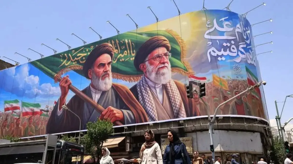Warga Iran di Tehran.