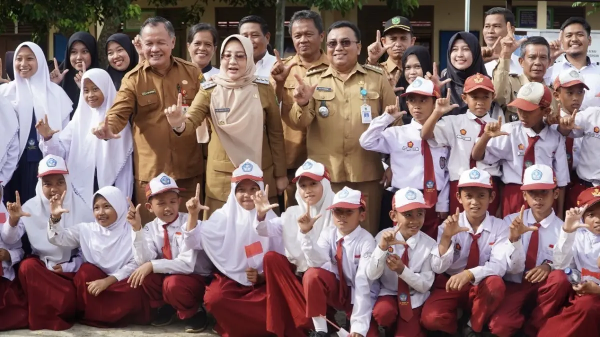 JADI PRIORITAS: Pemkab Berau menyiapkan anggaran untuk mendukung program seragam sekolah gratis bagi siswa SD dan SMP. KPG
