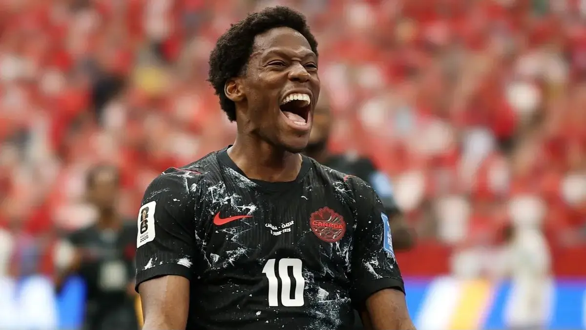 Jonathan David merayakan salah satu dari tiga golnya saat Kanada menghancurkan Qatar 6-0 pada laga Grup B Piala Dunia 2026 di Vancouver. (FIFA)