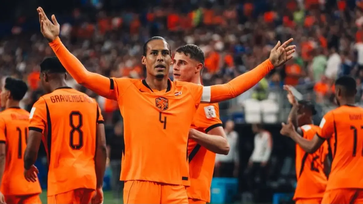 Pemain Belanda dan Swedia bersiap menjalani laga krusial Grup F Piala Dunia 2026 yang diprediksi berlangsung ketat dan penuh gol. (Instagram @onsoranje)