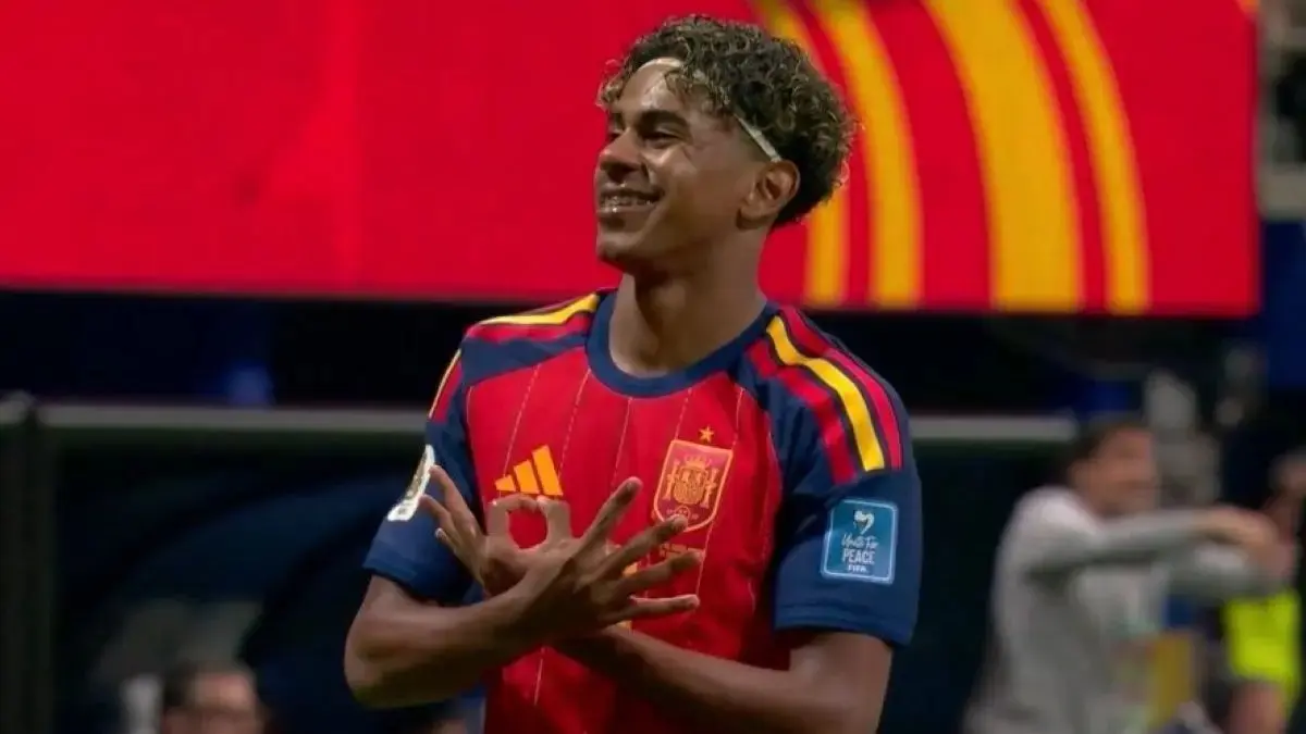 Selebrasi Lamine Yamal.