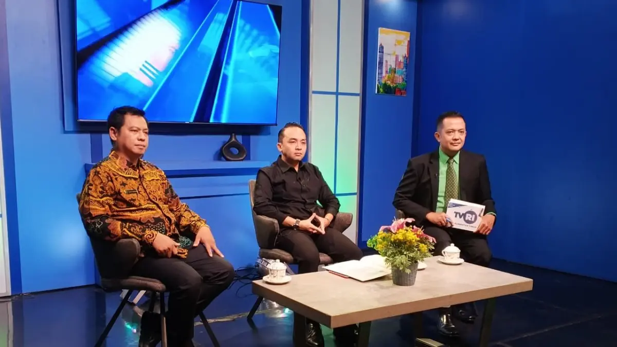Dialog Publika TVRI Kalimantan Timur bertema "Evaluasi Penyelenggaraan SPMB 2026 Kaltim"