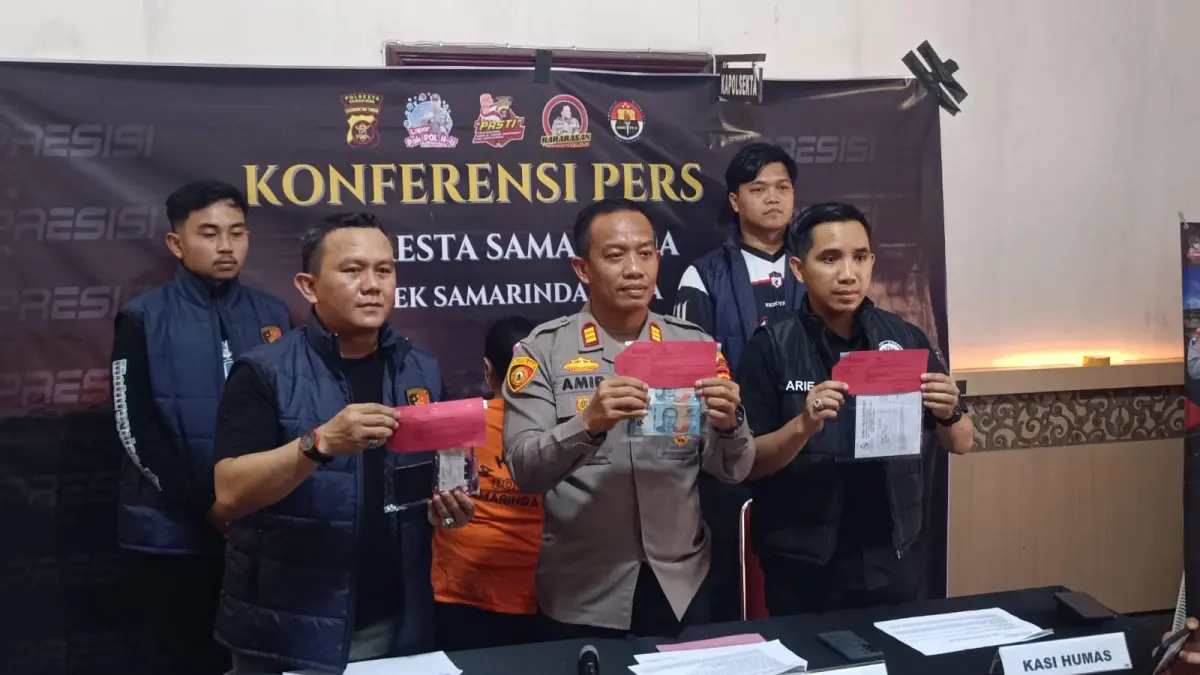 Barang bukti dibeber polisi.