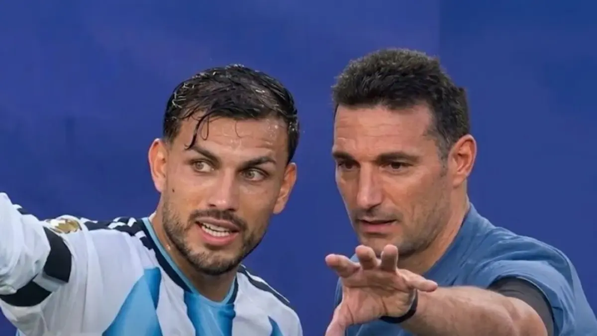 Paredes dan Scaloni 
