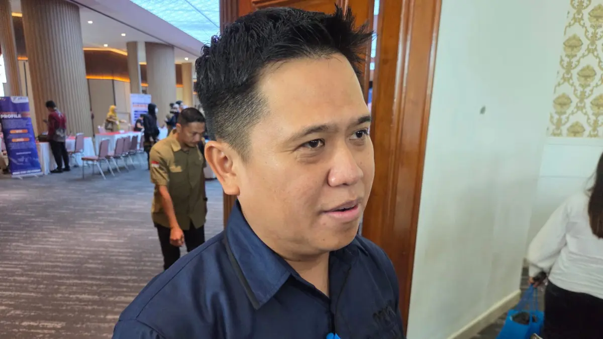 Plt Kepala Distransnaker Kukar Dendy Irwan Fahriza (Elmo/Prokal.co)