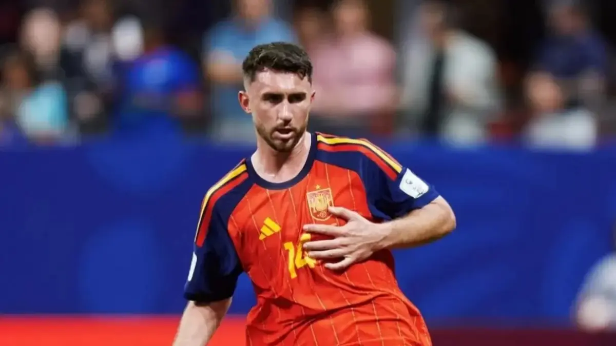 Bek timnas Spanyol, Aymeric Laporte. (Instagram/@sefutbol)