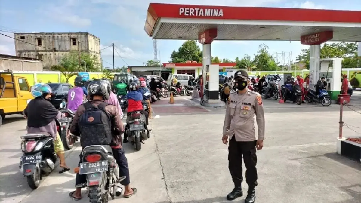 BBM di Kaltim seringkali ikut terkuras oleh oknum pengetap ditambah kendaraan plat Non KT yang kian marak.