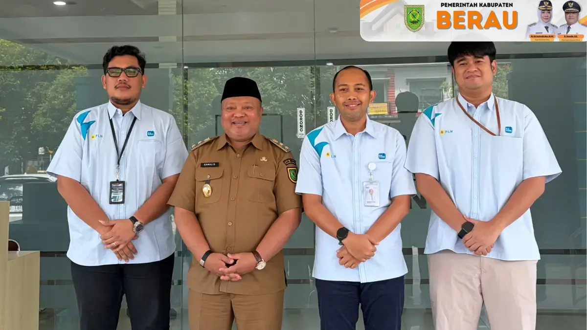 LISTRIK ANDAL: Wabup Berau, Gamalis, (dua kiri) bersilaturahmi dengan jajaran PLN UP3 Berau, demi memperkuat sinergi dalam meningkatkan pelayanan kelistrikan di kabupaten ini. KPG