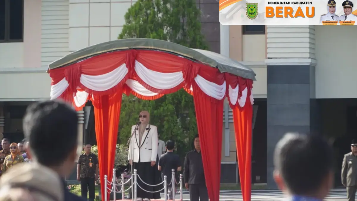 PERINGATI HARGANAS: Bupati Berau, Sri Juniarsih Mas, memimpin upacara peringatan Harganas Ke-33 di halaman Kantor Bupati Berau, Senin, 29 Juni 2026. KPG