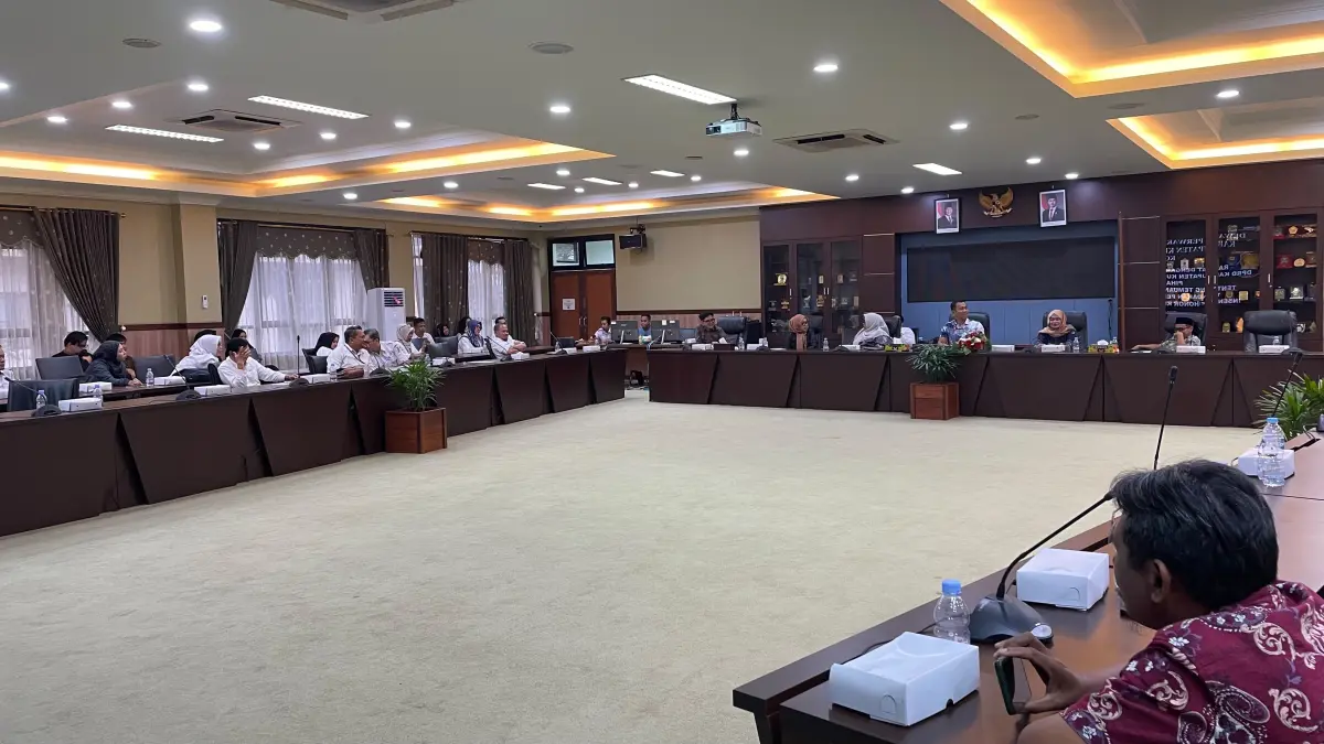 RDP Komisi IV DPRD Kukar mengenai pengembalian insentif Tenaga Pengajar Swasta (Elmo/Prokal.co)