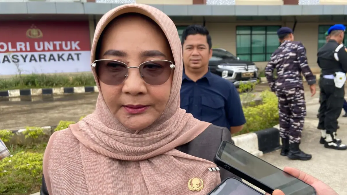 Sri Juniarsih Mas. KPG