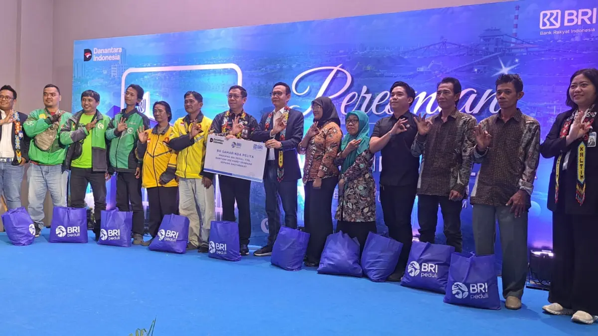 Penyaluran paket sembako merupakan bagian dari komitmen BRI untuk terus menghadirkan manfaat yang nyata bagi masyarakat.