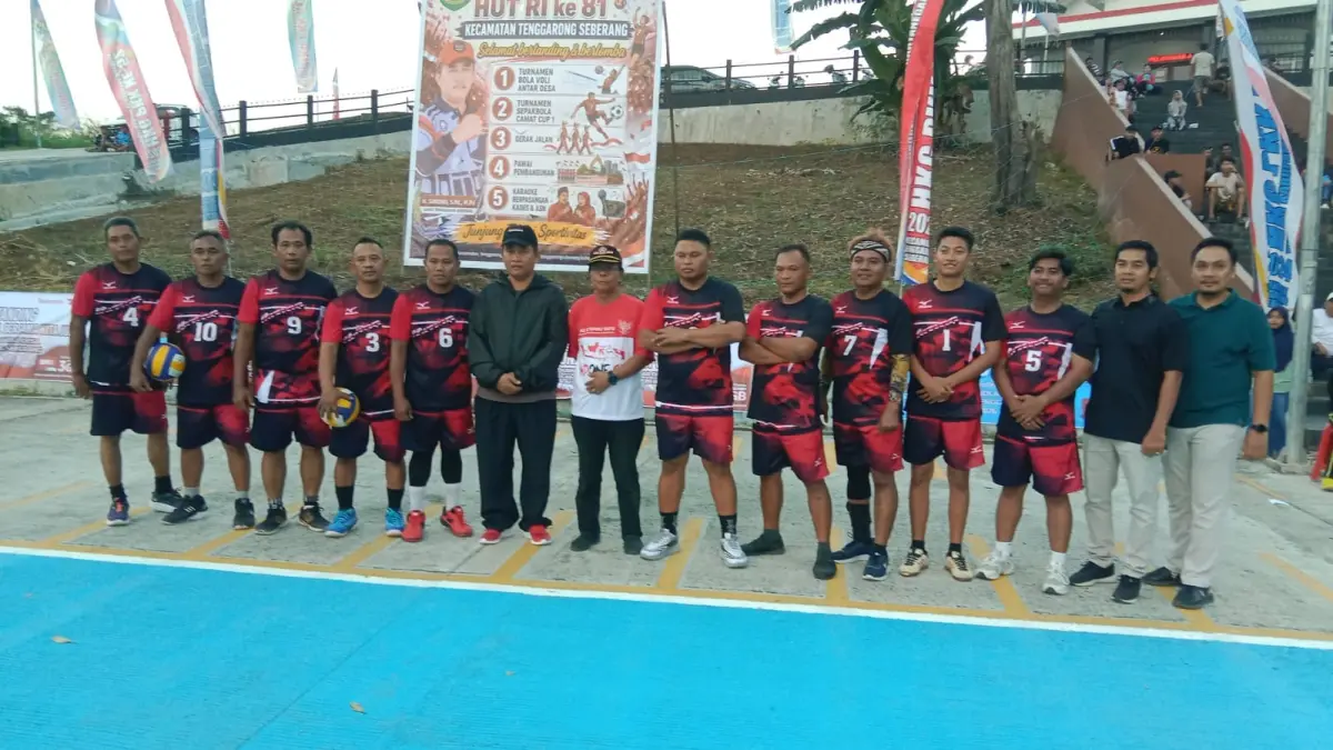 Lomba voli dalam rangka memeriahkan HUT ke-81 RI di Kecamatan Tenggarong Seberang (Istimewa)