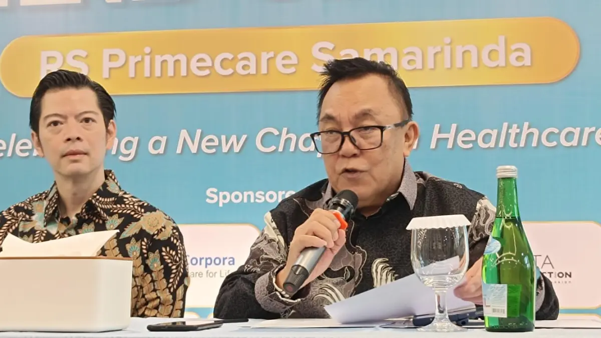Direktur RS Primecare Samarinda, dr. Boy E.R. Wajong (kanan) dan Direktur Utama sekaligus Founder Primecare John Kwari (kiri) saat gelar jumpa pers dengan wartawan ketika peresmian Rumah Sakit Primecare Samarinda