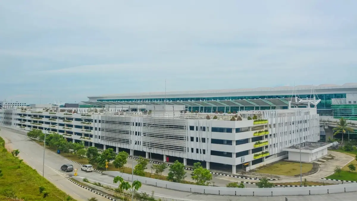 Bandara SAMS Sepinggan Balikpapan.