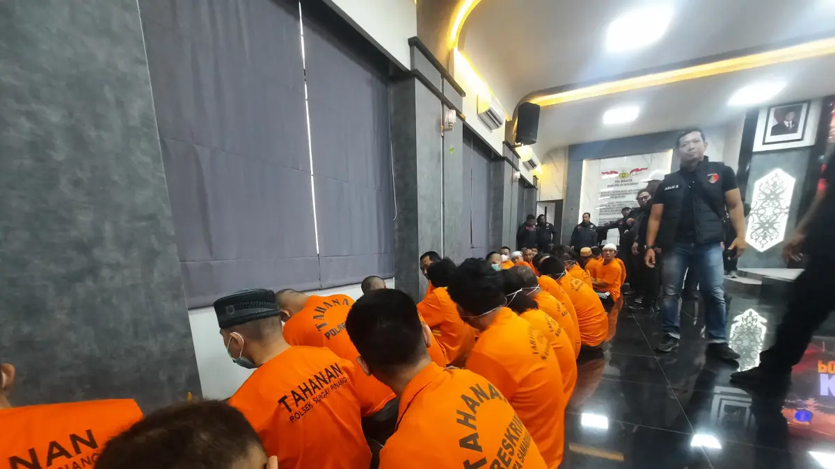 Para tersangka yang dimankan Polda Kaltimdalam kasus 3C.