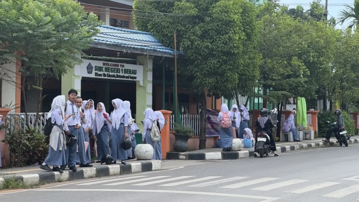 SEGERA CAIR: Program Beasiswa Berau Cerdas saat ini dalam diproses untuk dilakukan pencairan yang nantinya akan masuk ke rekening masing-masing penerima. ILUSTRASI/SENO/BERAU POST


