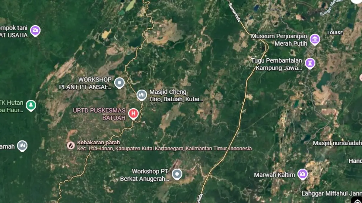 Tampak di Google Maps ada tanda merah tanda kebakaran parah.