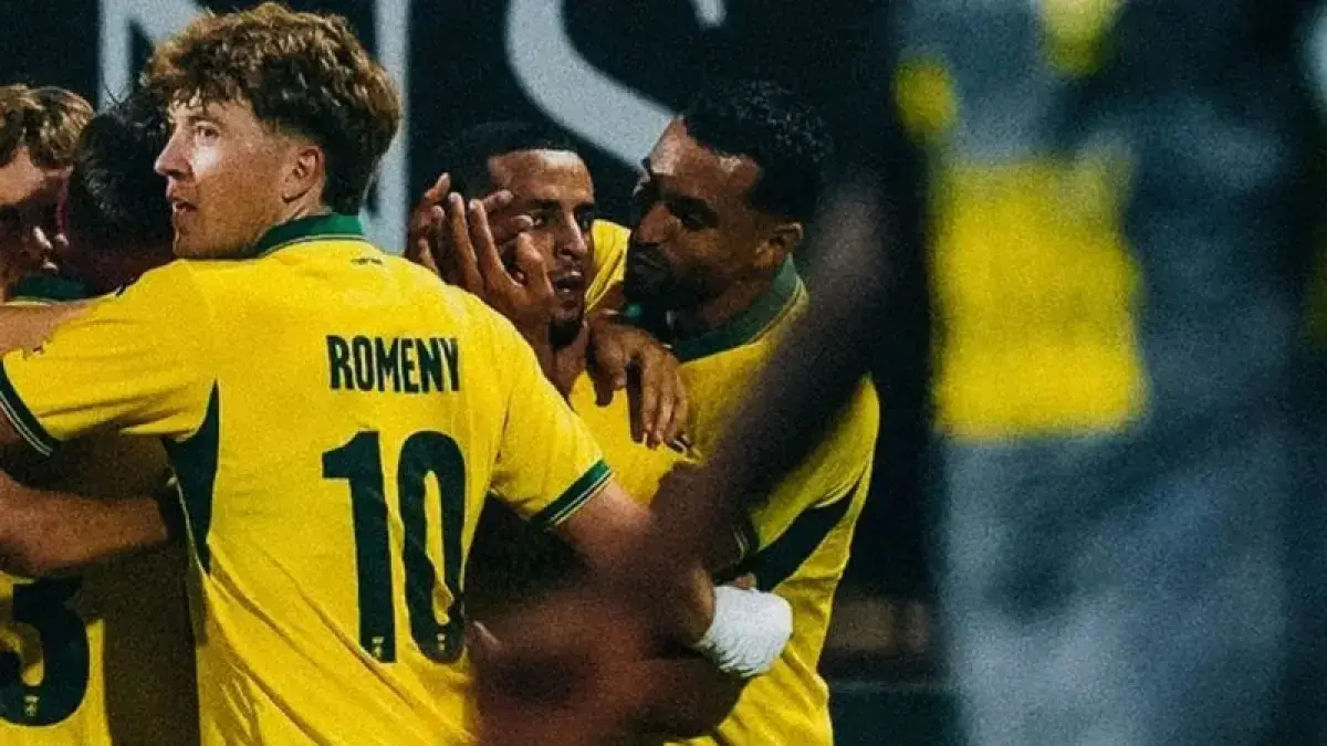 Ole Romeny dan Justin Hubner tampil sebagai starter saat Fortuna Sittard menang 3-1 atas Cambuur pada pekan kedua Eredivisie 2026/2027. 