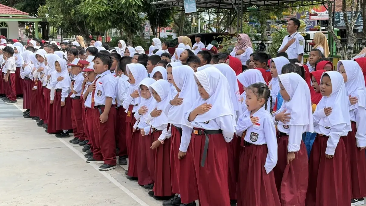 ILUSTRASI: Disdik Berau akan mengeluarkan langkah antisipasi pembelajaran di sekolah menyusul dampak karhutla dan kondisi cuaca ekstrem di Berau. IZZA/BERAU POST

