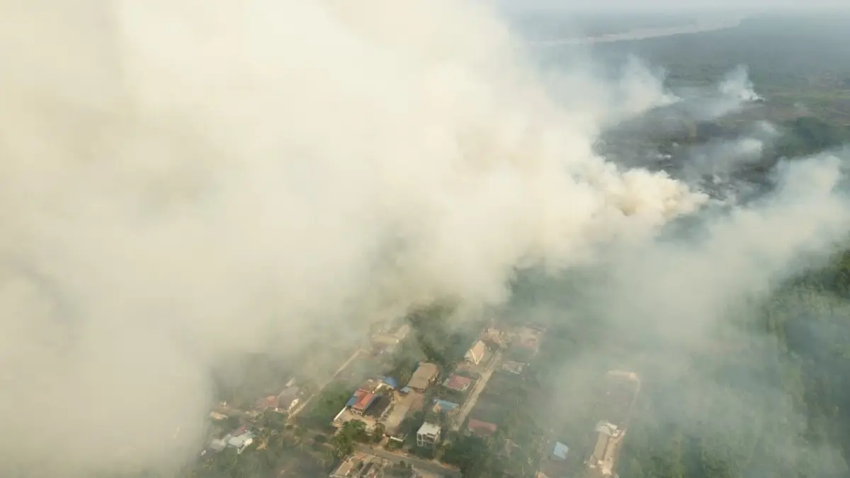 Karhutla di Kelurahan Pendingin, Sangasanga (Istimewa)