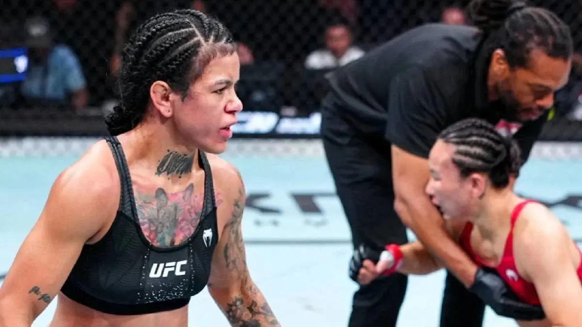 Denise Gomes bikin KO brutal.