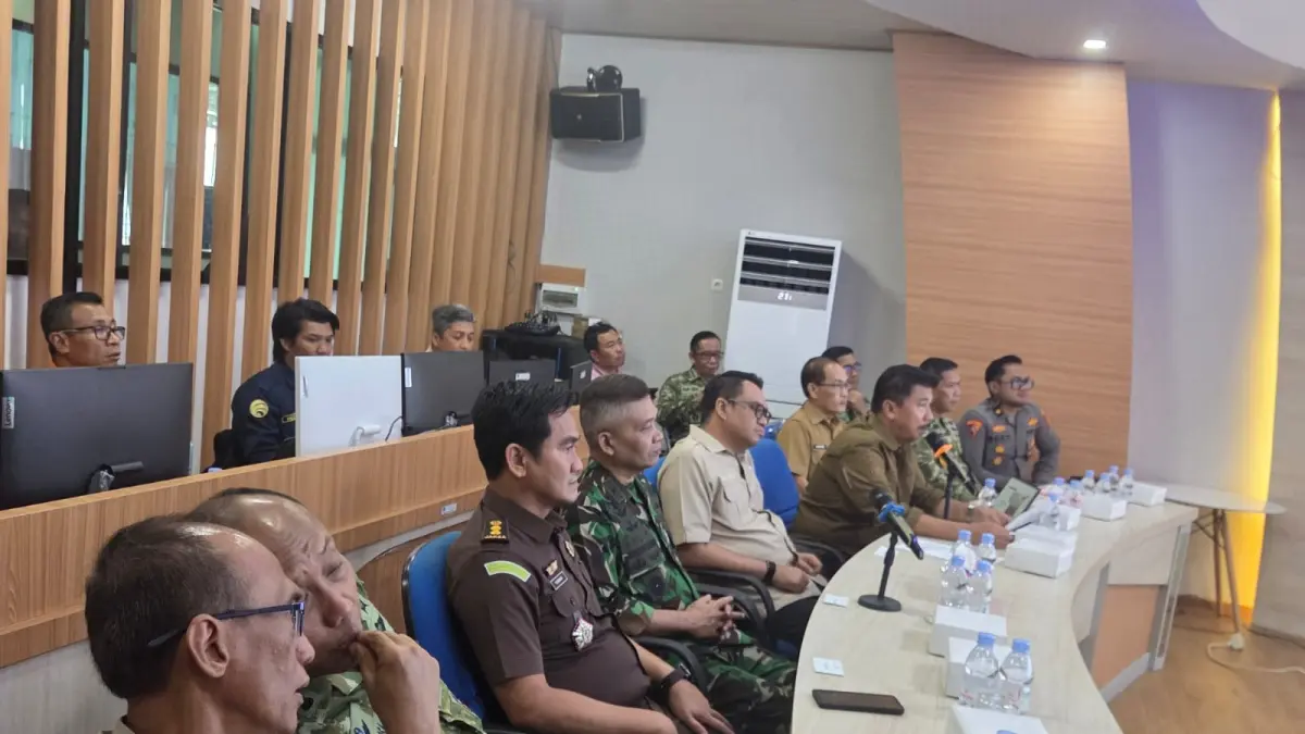Rakor Tim Penanggulangan Karhutla dan Dampak Kekeringan Kukar di Diskominfo (Elmo/Prokal.co)