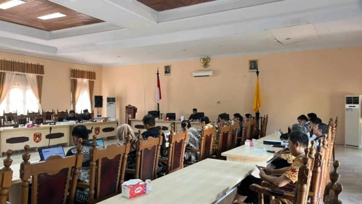 Rapat Kerja Komisi C DPRD Kobar bersama Dishub Kobar.