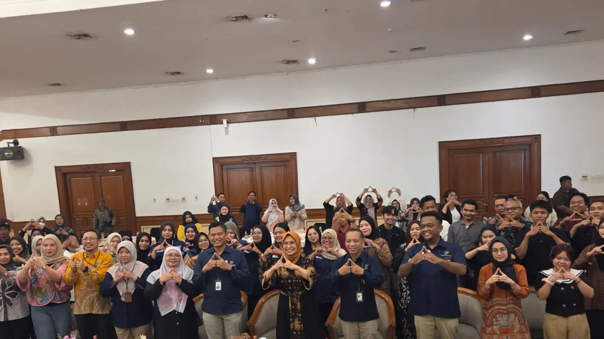 FGD Pelaksanaan Sensus Ekonomi Tahun 2026 oleh Anggota DPR RI Hetifah Sjaifudian di Hotel Grand Elty Singgasana Tenggarong (Elmo/Prokal.co)