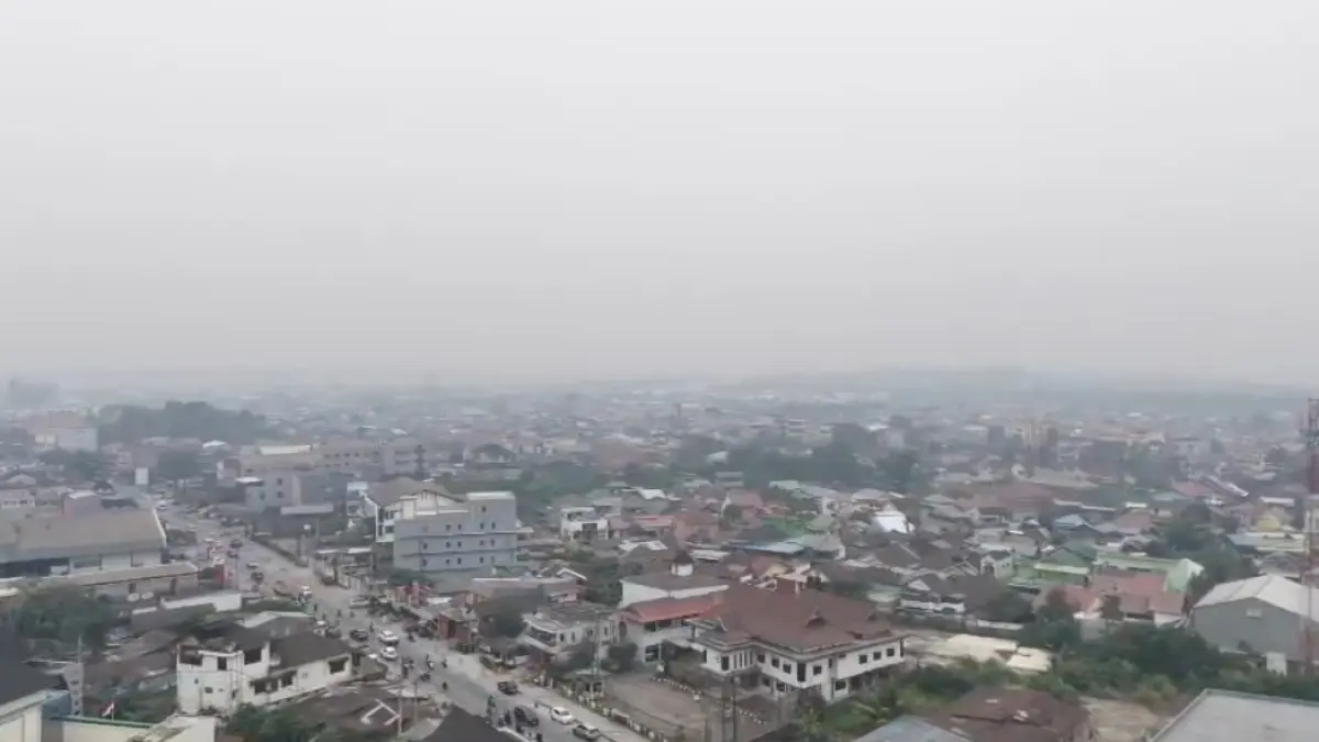 Kabut asap selimuti Samarinda.