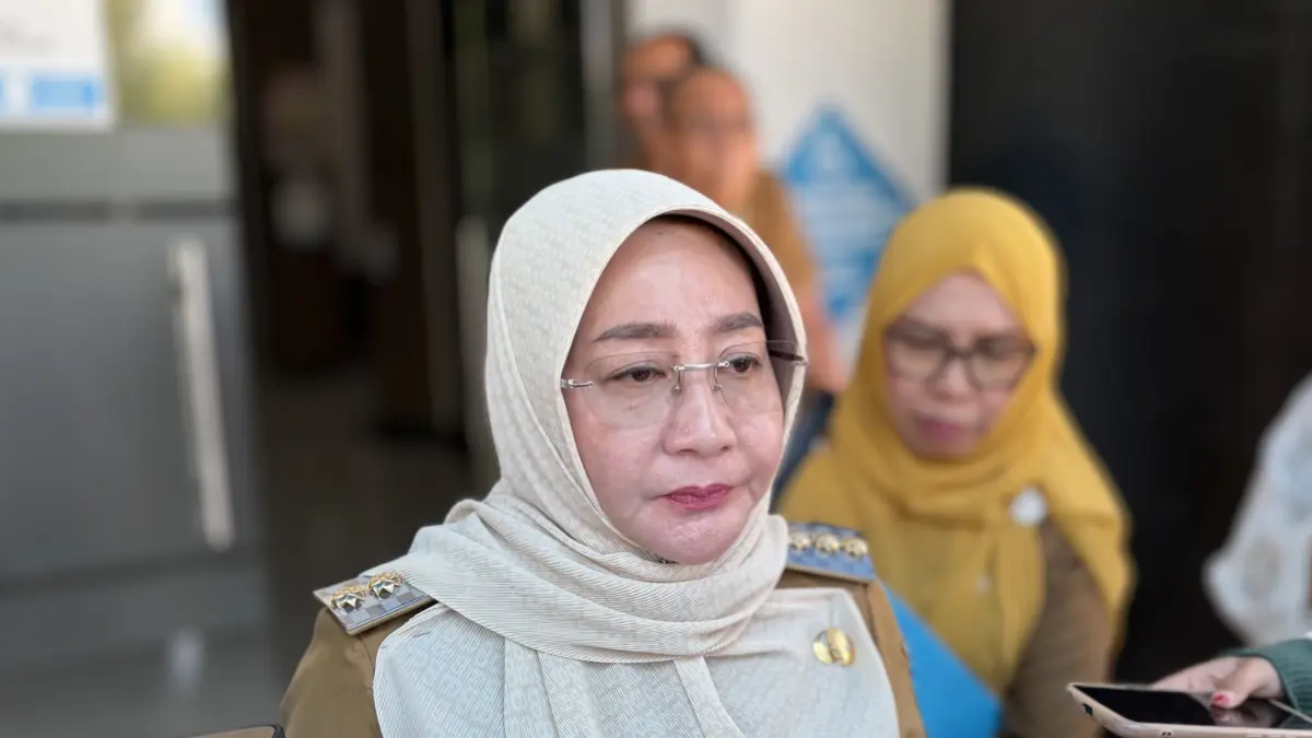 Sri Juniarsih Mas. KPG