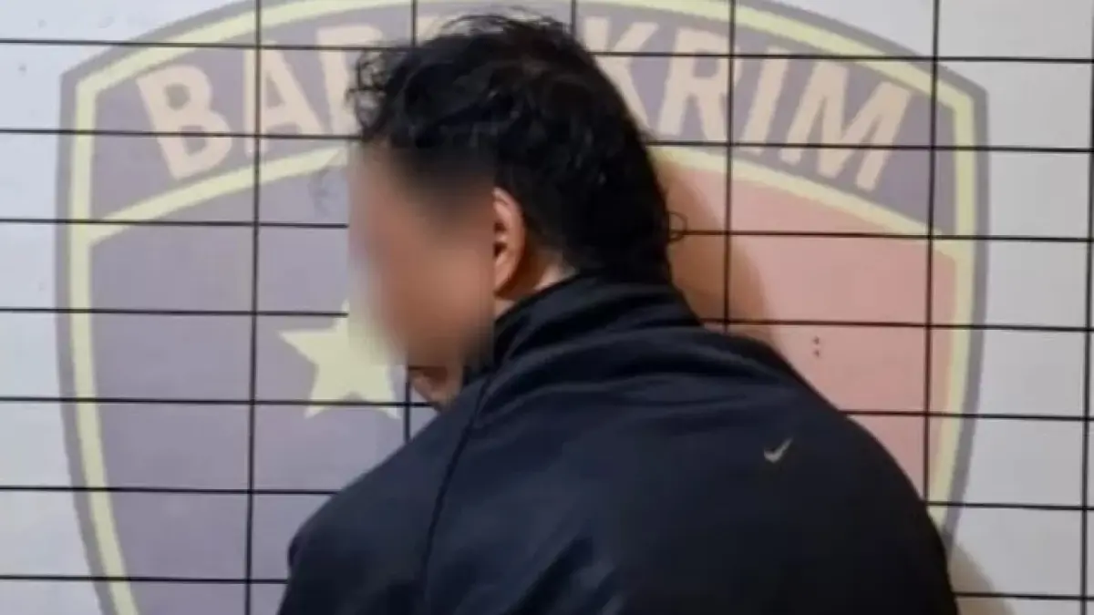 Terdakwa VR saat ditangkap oleh Polsek Balikpapan Timur (ist)