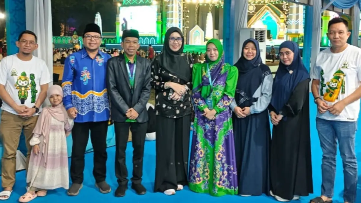 Wakil Ketua II Dasmiah dan peserta asal Kaltim.