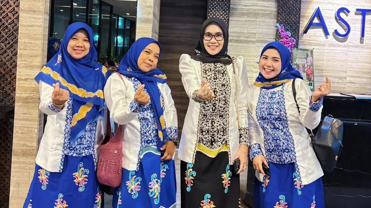Seragam pada saat pembukaan MTQ.